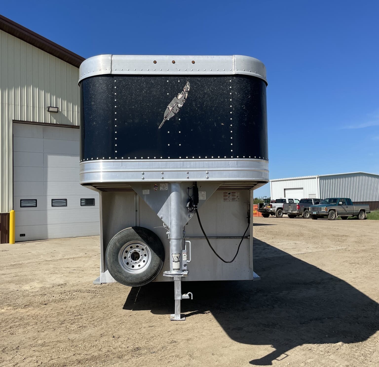 2013 Featherlite 30FT Stock Combo – 3 Compartments - Image 2