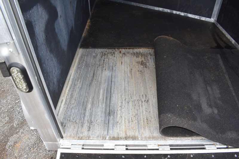 2013 Shadow 2HSL 2 Horse Trailer - Image 3