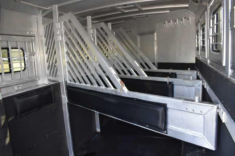 2003 Bloomer 8414LQ 4 Horse Trailer with 14′ Short Wall - Image 30