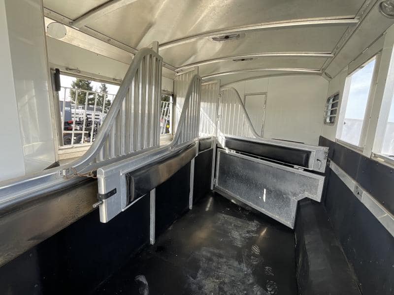 2008 4-Star Trailer 4 horse 12ft Outlaw LQ - Image 14