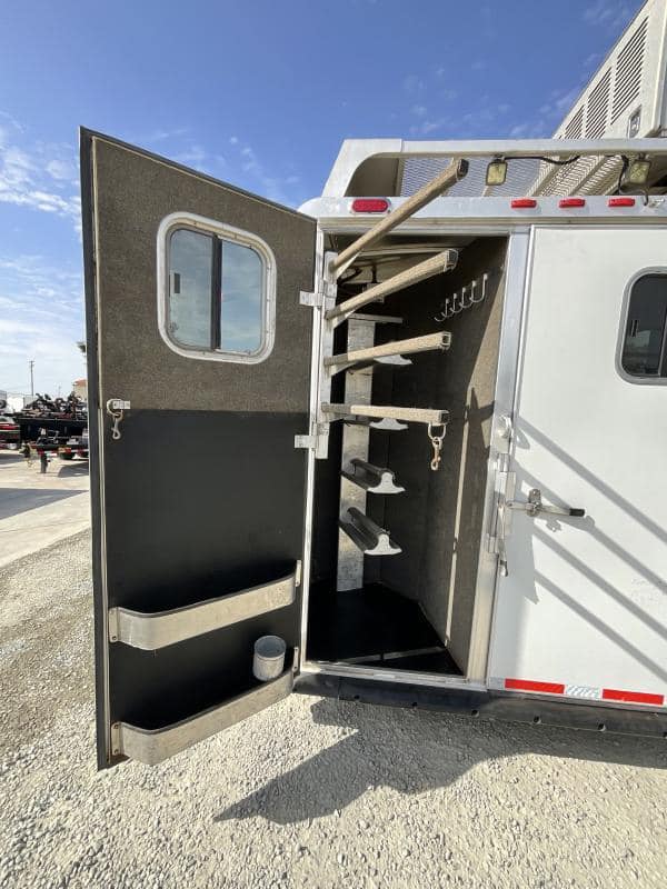 2008 4-Star Trailer 4 horse 12ft Outlaw LQ - Image 24